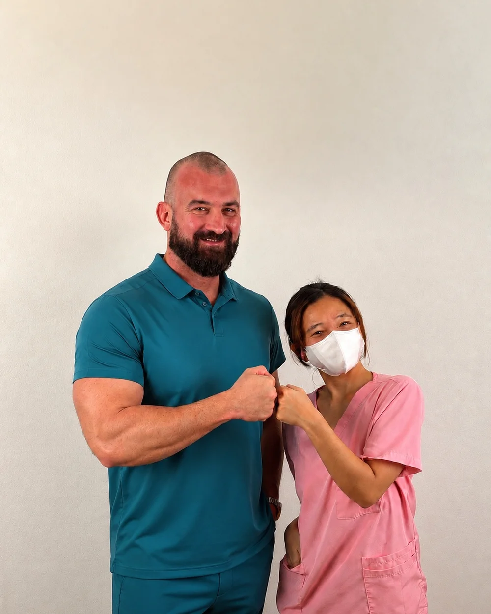 Nick Peplow and Bea Siriwat, the Thailand Smile management team